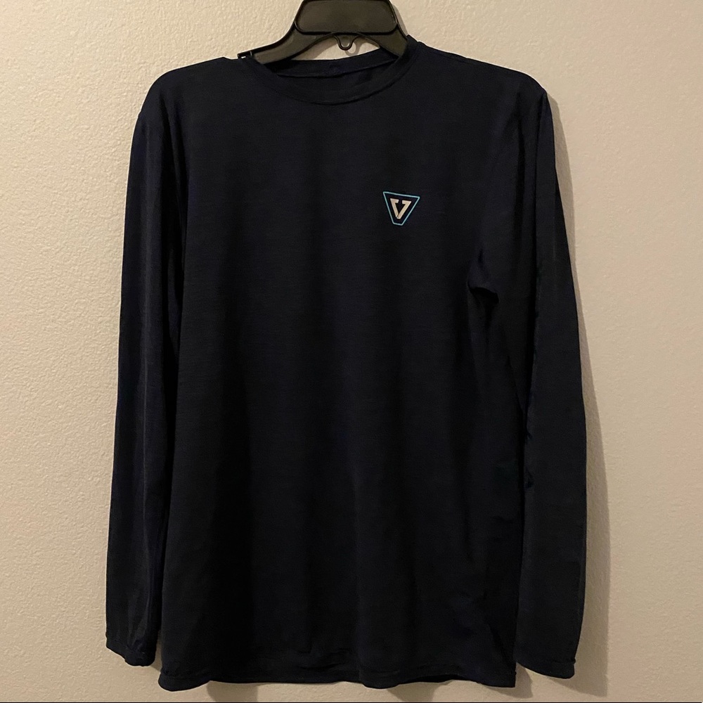 Vissla surf long sleeve stretchy beach shirt